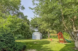 8 Davis St, Montague, MA 01376 - Photo 35