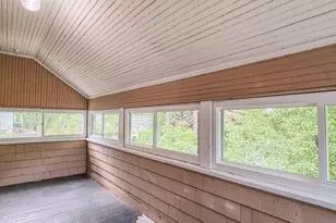 8 Davis St, Montague, MA 01376 - Photo 25