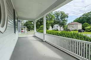 8 Davis St, Montague, MA 01376 - Photo 33