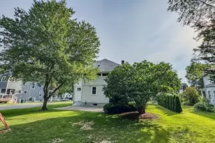 8 Davis St, Montague, MA 01376 - Photo 37