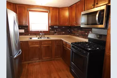 146 Bridle Rd, Billerica, MA 01821 - Photo 9