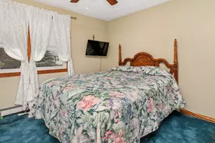 127 Westgate Rd, Waltham, MA 02453 - Photo 17