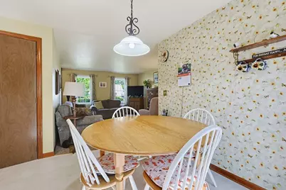 7 Hazeltine Rd, Upton, MA 01568 - Photo 9