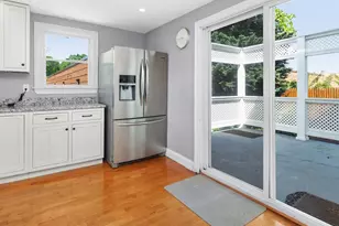 142 Calvary St, Waltham, MA 02453 - Photo 5