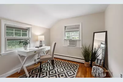 134 Bedford St, Burlington, MA 01803 - Photo 17