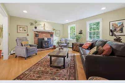 76 Gilbert St, Mansfield, MA 02048 - Photo 17