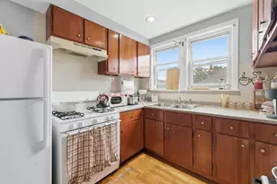 37 Eaton St, Fall River, MA 02723 - Photo 3