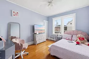 37 Eaton St, Fall River, MA 02723 - Photo 17