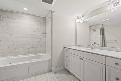 9 M #2, Boston, MA 02127 - Photo 35