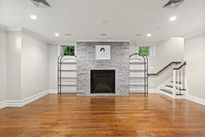 9 M #2, Boston, MA 02127 - Photo 31