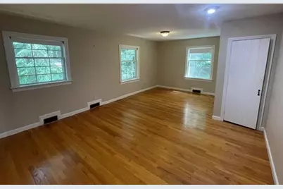 117 Hazardville Rd, Longmeadow, MA 01106 - Photo 15