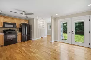 117 Hazardville Rd, Longmeadow, MA 01106 - Photo 9