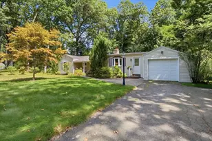 117 Hazardville Rd, Longmeadow, MA 01106 - Photo 1