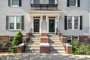 554 E 4th St, Boston, MA 02127 - Photo 3