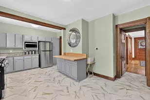36 Spruceland Ave, Springfield, MA 01108 - Photo 9