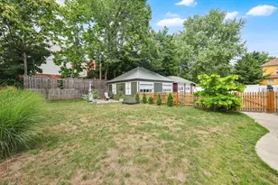 36 Spruceland Ave, Springfield, MA 01108 - Photo 37