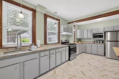 36 Spruceland Ave, Springfield, MA 01108 - Photo 7