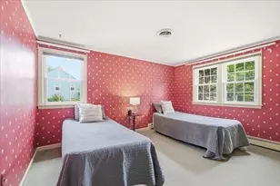 10 Wildwood Dr, Medfield, MA 02052 - Photo 23