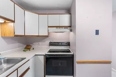 6 Apricot St #10, Worcester, MA 01603 - Photo 7