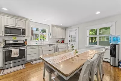 3 Oakland Park, Medford, MA 02155 - Photo 3
