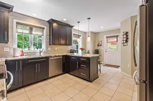10 Woodland Dr, Westminster, MA 01473 - Photo 11