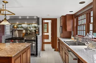111 Main St, Sandwich, MA 02563 - Photo 21
