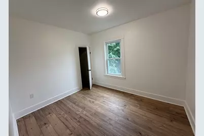 19 Reeves St #3, Worcester, MA 01607 - Photo 5