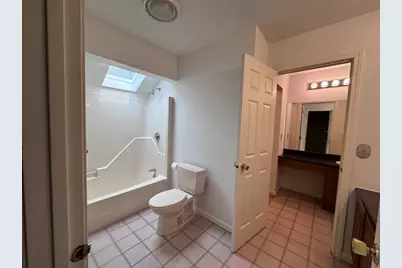 304 Fairway Village #304, Northampton, MA 01053 - Photo 21