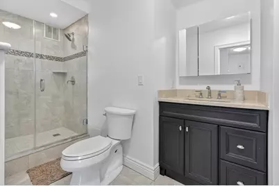 85 East India Row #33E, Boston, MA 02110 - Photo 11