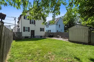 129 Maple St, Lynn, MA 01904 - Photo 27