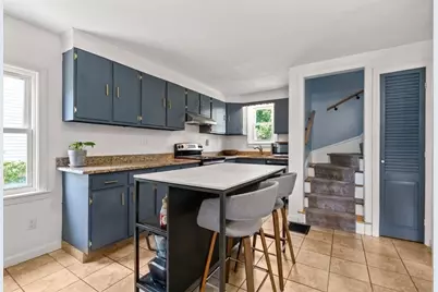 129 Maple Street, Lynn, MA 01904 - Photo 13