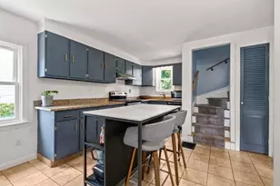 129 Maple St, Lynn, MA 01904 - Photo 13