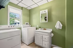 129 Maple St, Lynn, MA 01904 - Photo 15