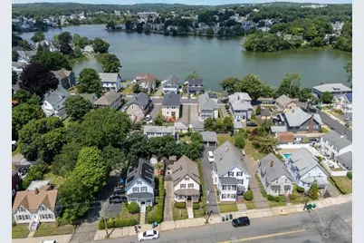 129 Maple Street, Lynn, MA 01904 - Photo 33