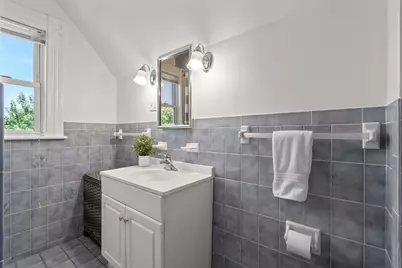 129 Maple Street, Lynn, MA 01904 - Photo 17