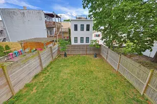 498 Sumner St, Boston, MA 02128 - Photo 23