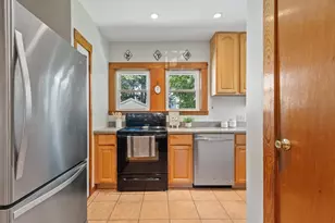 47 Water St, Winchester, MA 01890 - Photo 11