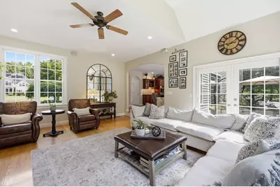 8 Lexington Circle, Southwick, MA 01077 - Photo 23