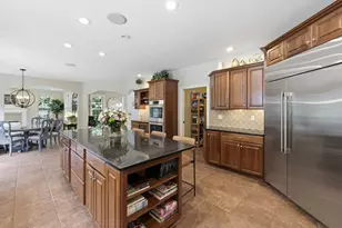 8 Lexington Cir, Southwick, MA 01077 - Photo 15