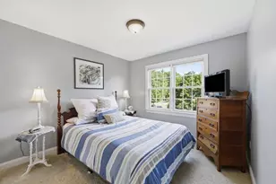8 Lexington Cir, Southwick, MA 01077 - Photo 29