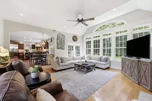 8 Lexington Cir, Southwick, MA 01077 - Photo 21