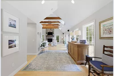 51 Mohawk Drive, Longmeadow, MA 01106 - Photo 9