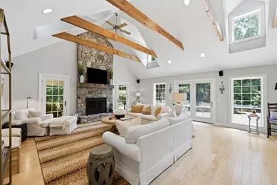 51 Mohawk Drive, Longmeadow, MA 01106 - Photo 5