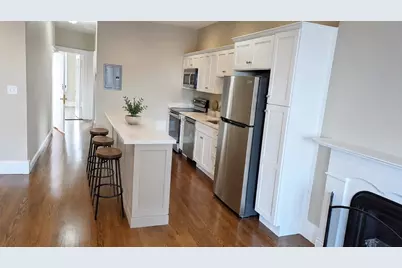 387 Beacon St #6, Boston, MA 02116 - Photo 11