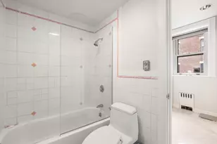 20 Gloucester St, Boston, MA 02115 - Photo 15
