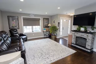 1 Driftwood Dr, Easton, MA 02375 - Photo 3
