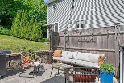66 Spring St, Stoneham, MA 02180 - Photo 33