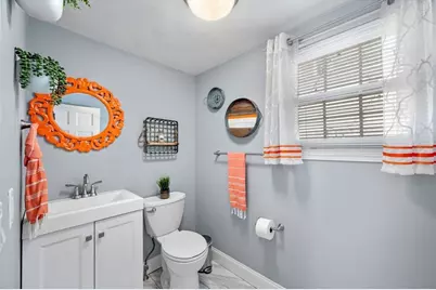 66 Spring St, Stoneham, MA 02180 - Photo 11