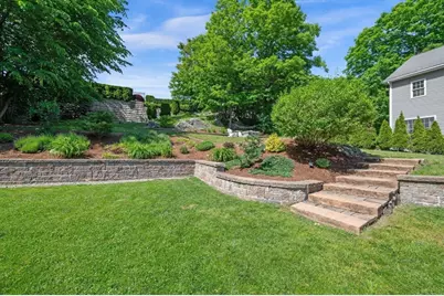 66 Spring St, Stoneham, MA 02180 - Photo 35