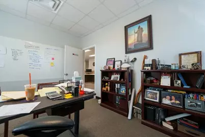 8 Charlesview Rd, Hopedale, MA 01747 - Photo 5